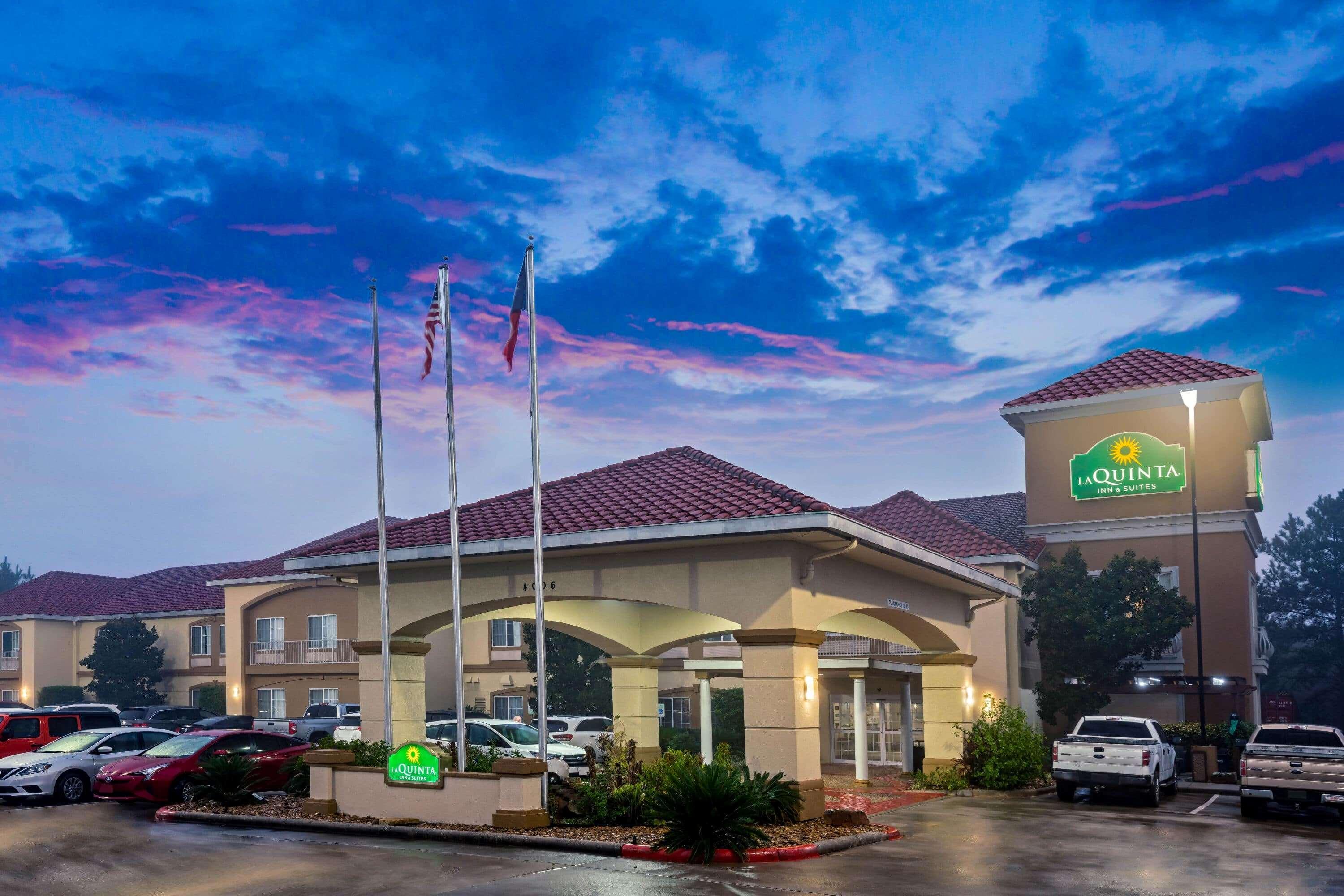 La Quinta By Wyndham Conroe Hotel Екстериор снимка