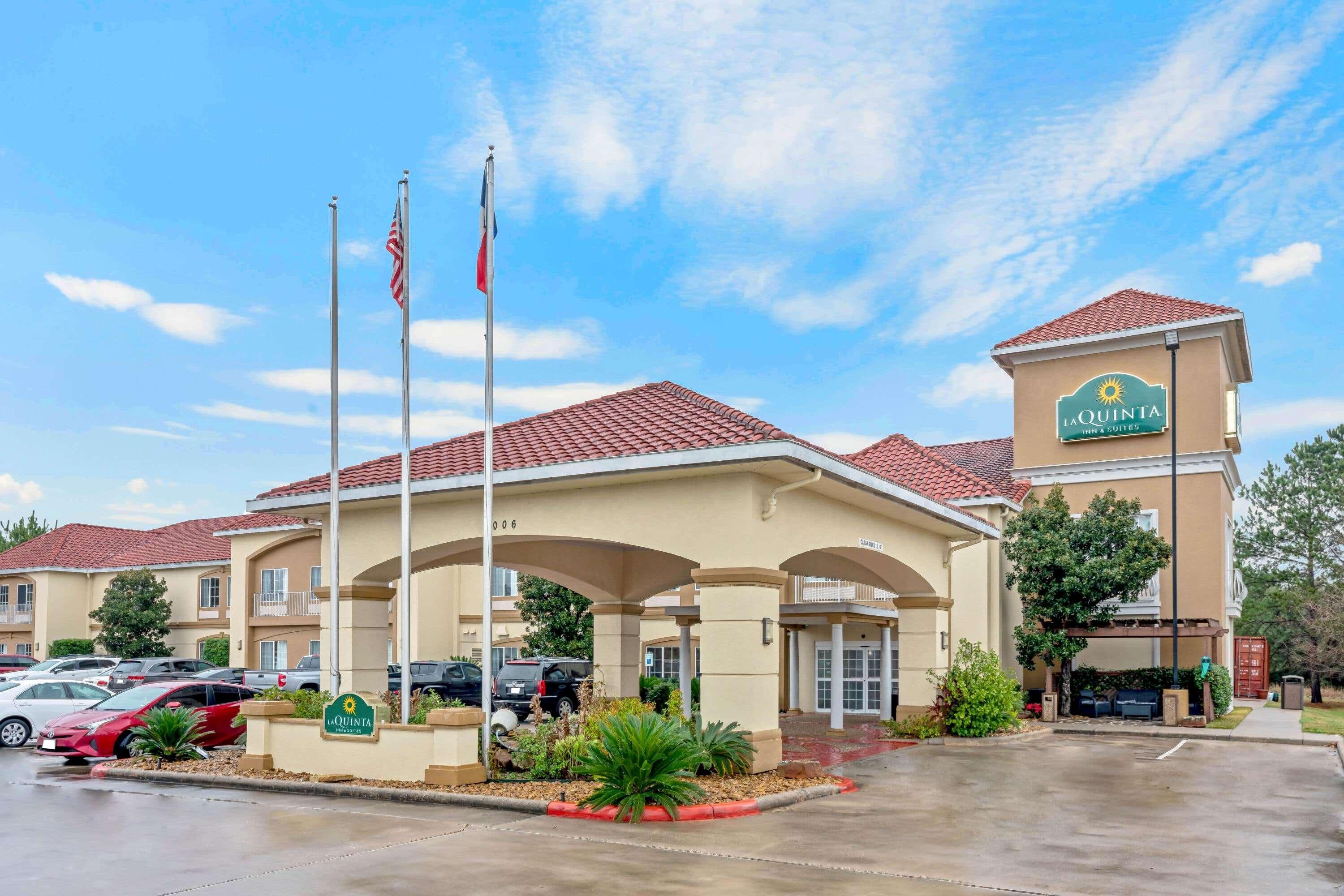 La Quinta By Wyndham Conroe Hotel Екстериор снимка