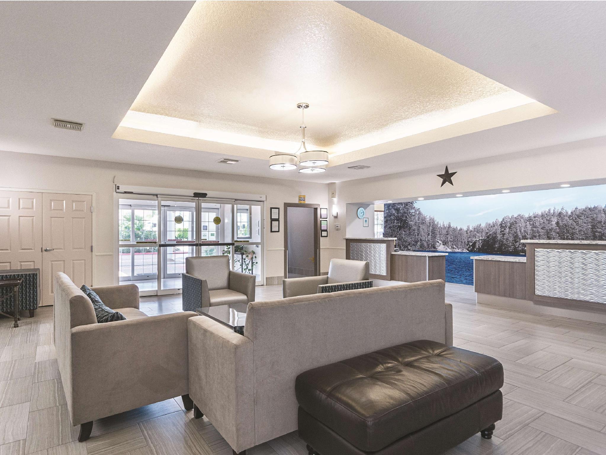 La Quinta By Wyndham Conroe Hotel Екстериор снимка