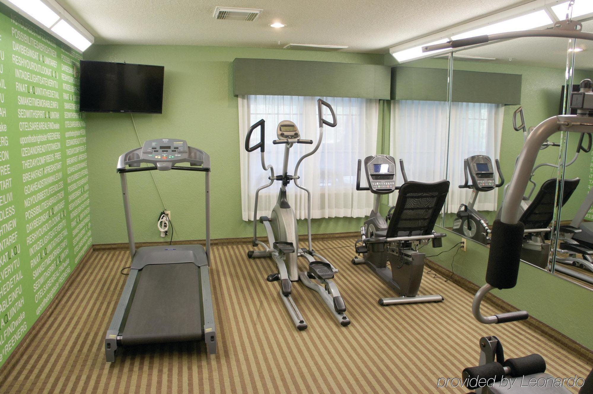 La Quinta By Wyndham Conroe Hotel Екстериор снимка