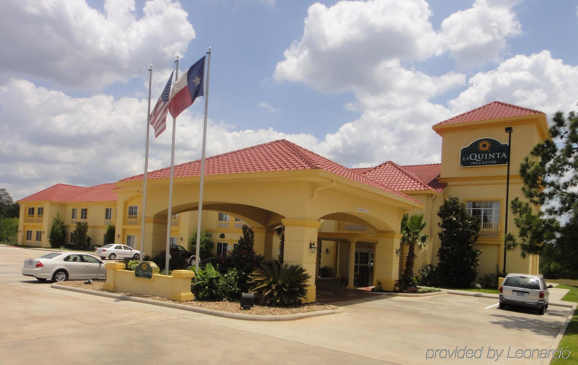 La Quinta By Wyndham Conroe Hotel Екстериор снимка